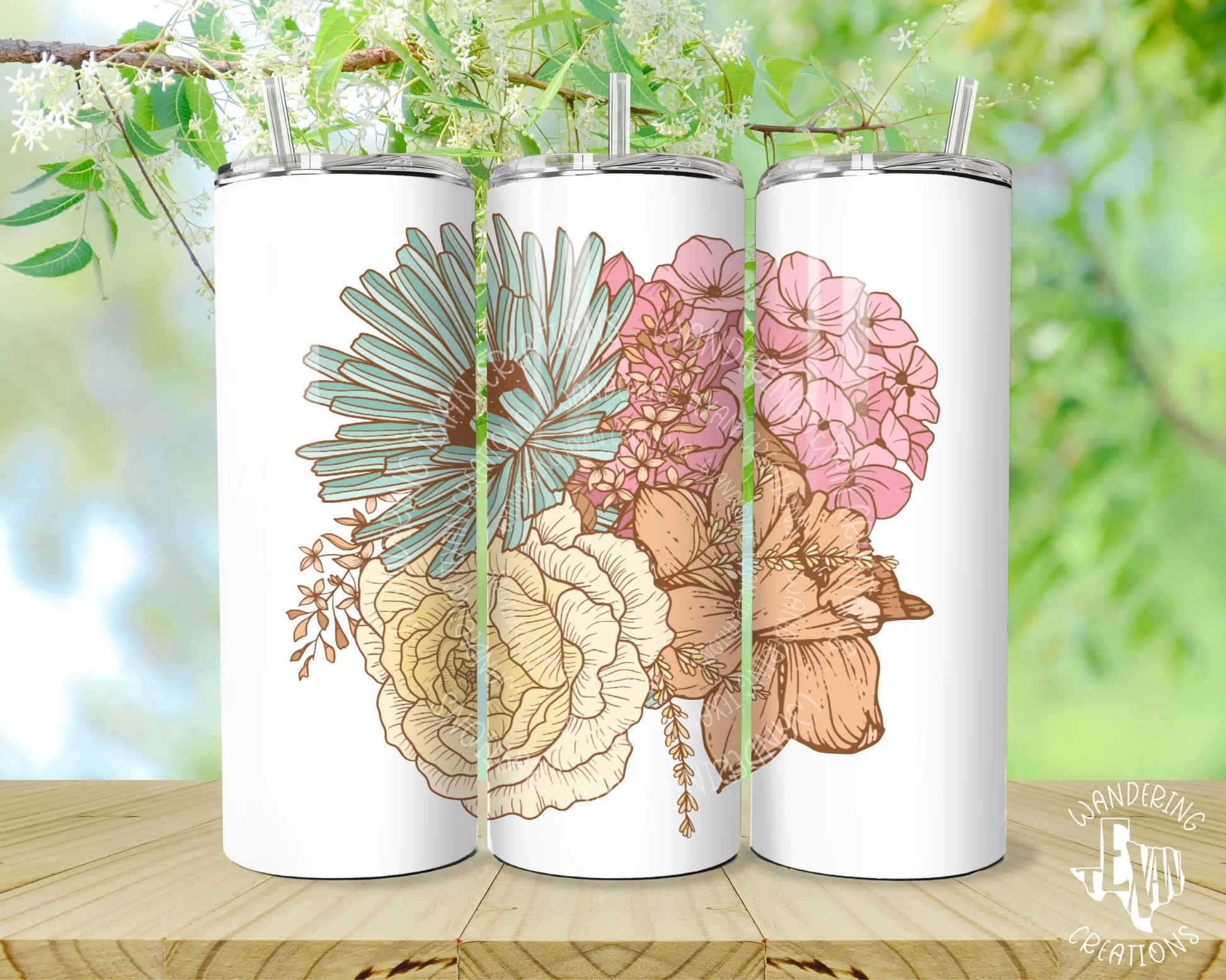 Featuring a charming floral design, this tumbler offers both stainless steel and glass options, perfect for any beverage. 