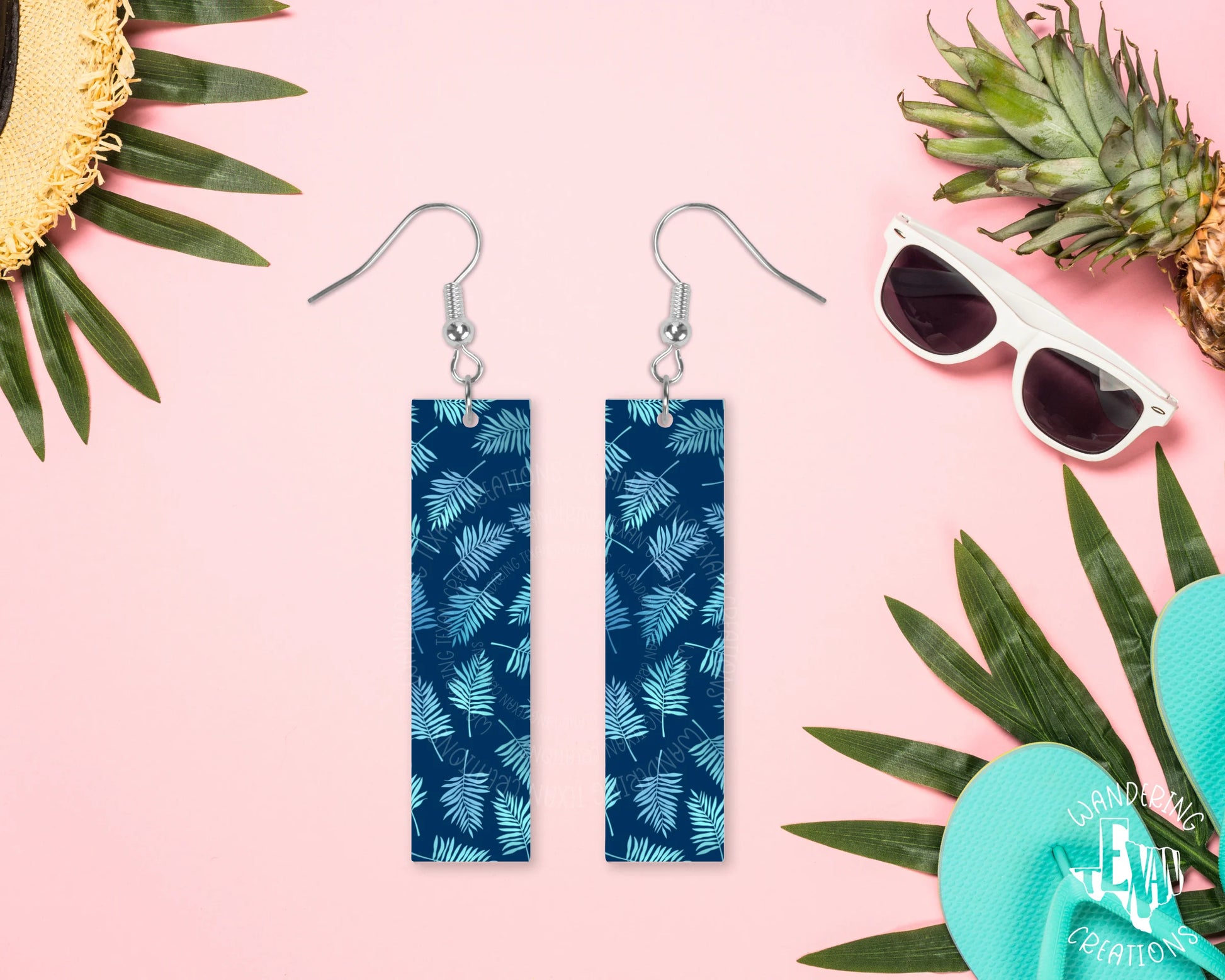 The vibrant blue color and unique foil iridescent design will have you feeling like a tropical paradise wherever you go. 